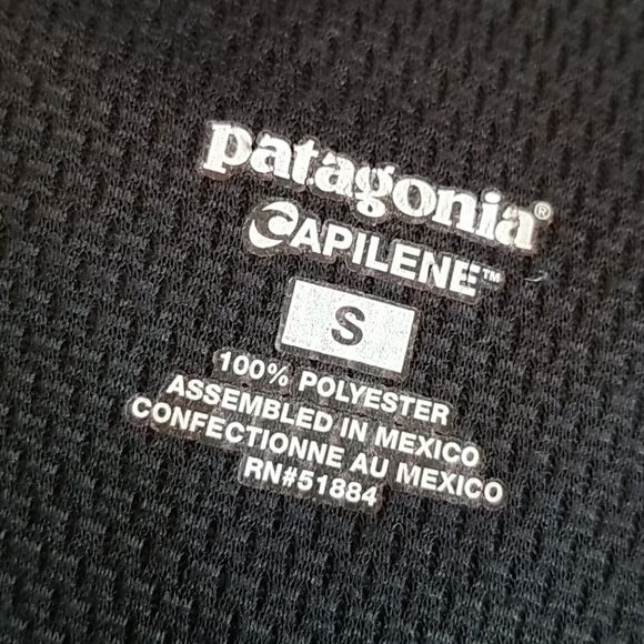 Patagonia Capilene Black Top Small - Picture 5 of 5